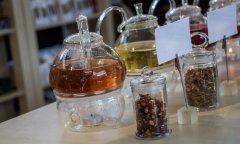 Przygoda z herbatą - jakie kroki podjąć podczas otwierania herbaciarni?